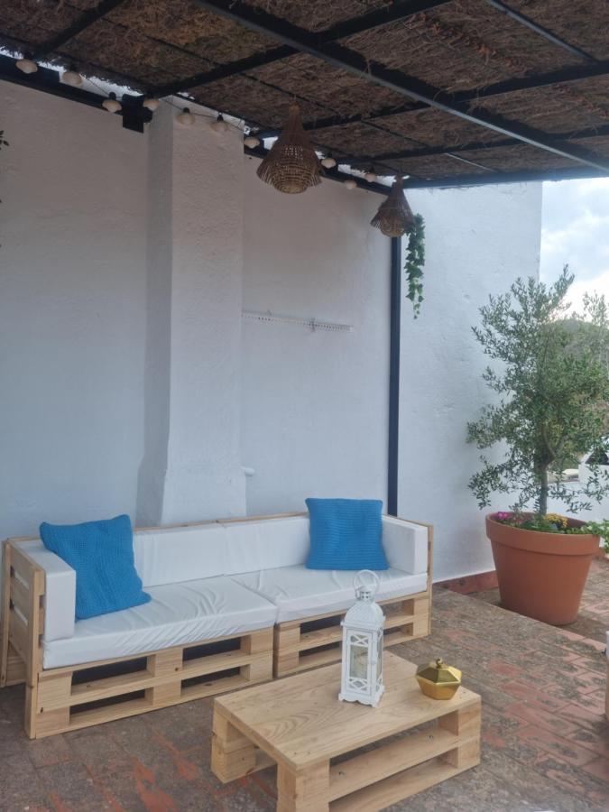 Amb Encant I Estil Mediterrani En Zona Tranquilla De Llanca I Amb Terrassa Экстерьер фото